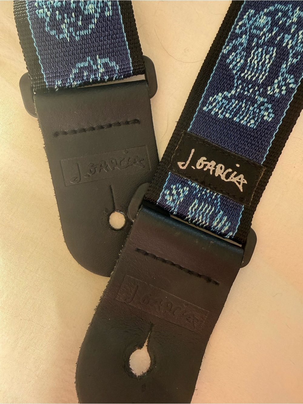 Garcia Blue Patterned Guitar Strap - Picture 3 of 3